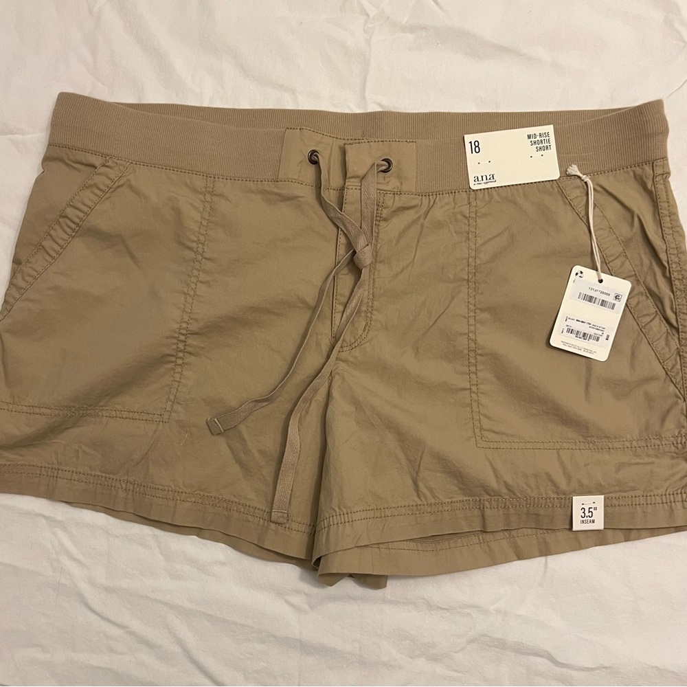 Women’s Shorts